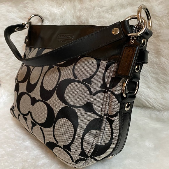 Coach Bags Nwt Coach Signature Zoe Shoulder Bag F478 Poshmark